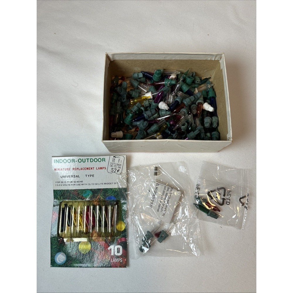 Mixed Lot 2.5 Volt Mini Light Replacement Christmas Bulbs Bases Fuses Craft 1265